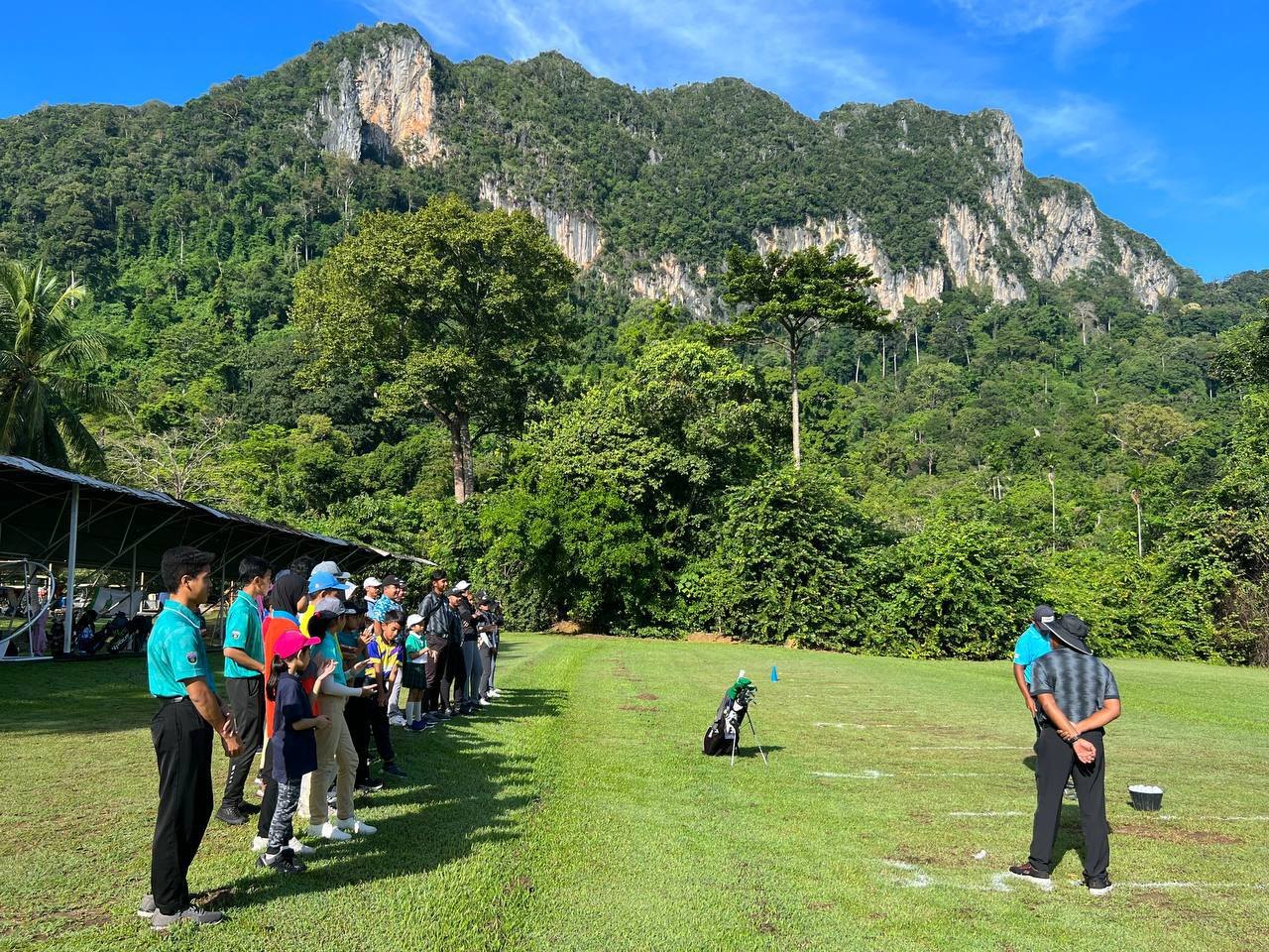 Golf clinic in Perlis